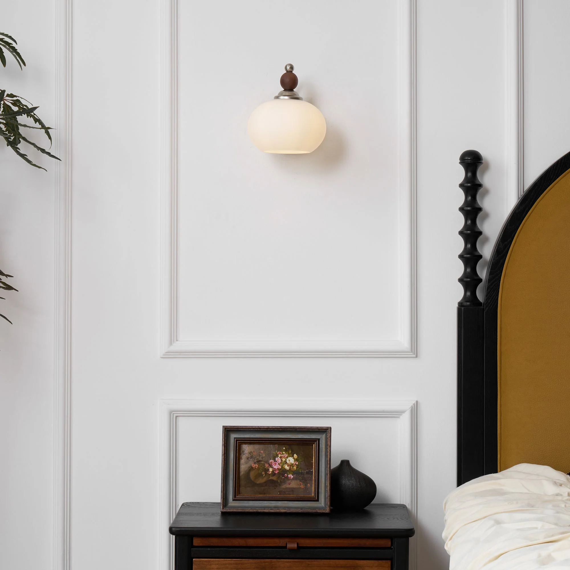 Vicare Premium Nordic Art Glass Wall Lamp - Image 19