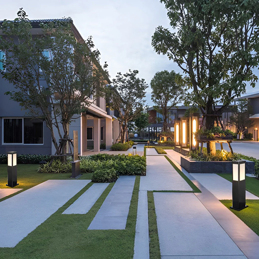 Victori Remote-Controlled Industrial Outdoor Bollard Light - Image 6