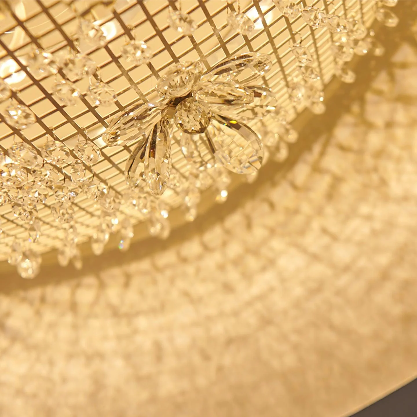 Vilaeos Minimalist Resin Wall Light - Image 13