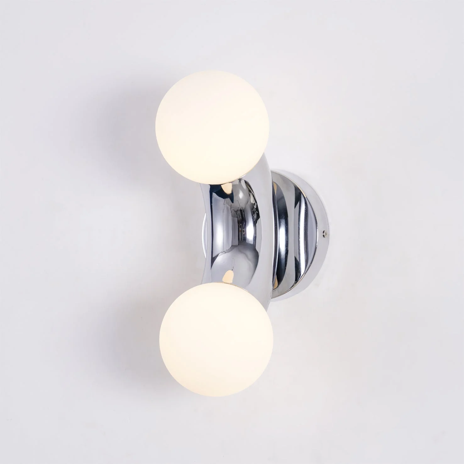 Ithaara Premium Nordic Art Glass Wall Lamp - Image 4