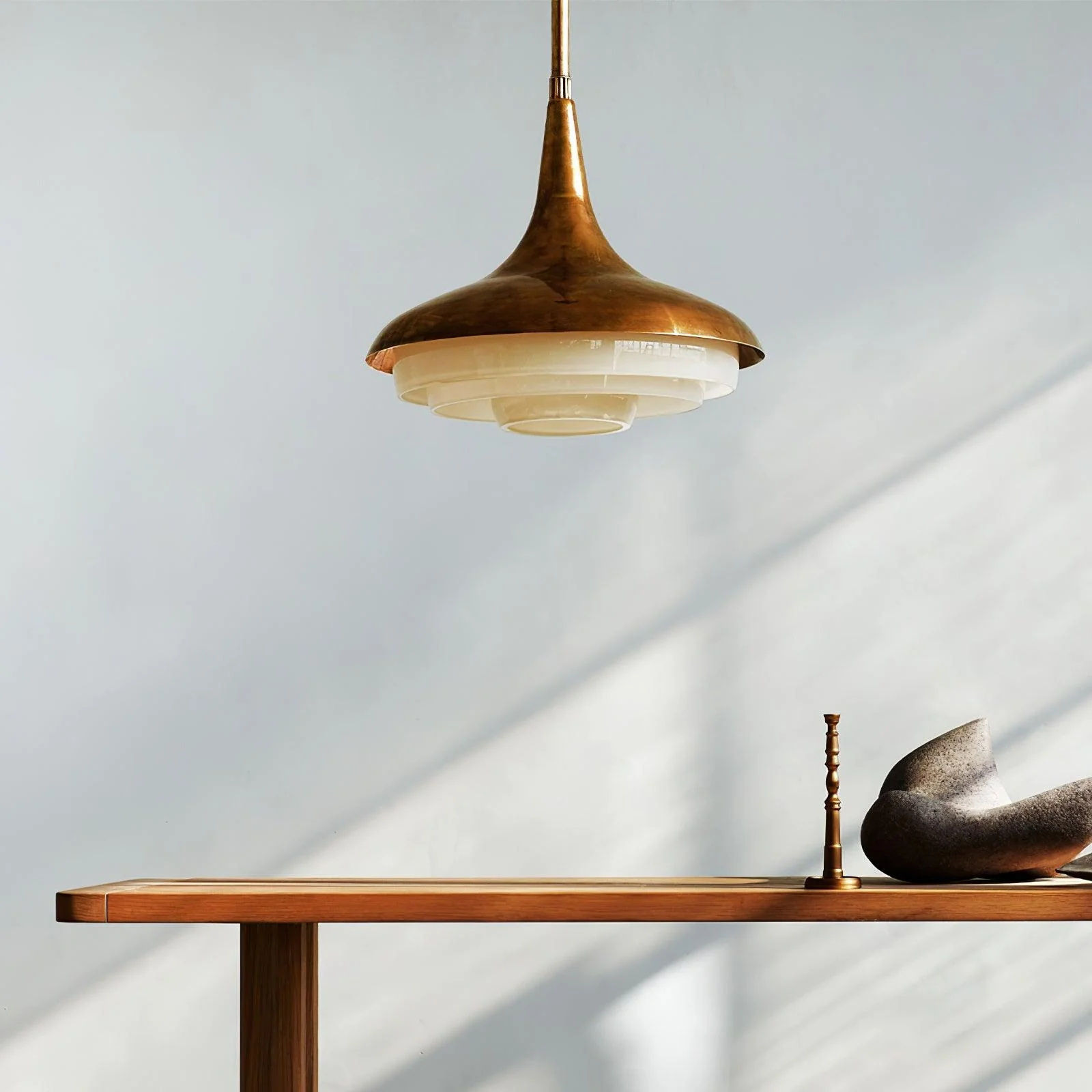 Vioce Mid-Century Modern Glass Pendant Light - Image 25