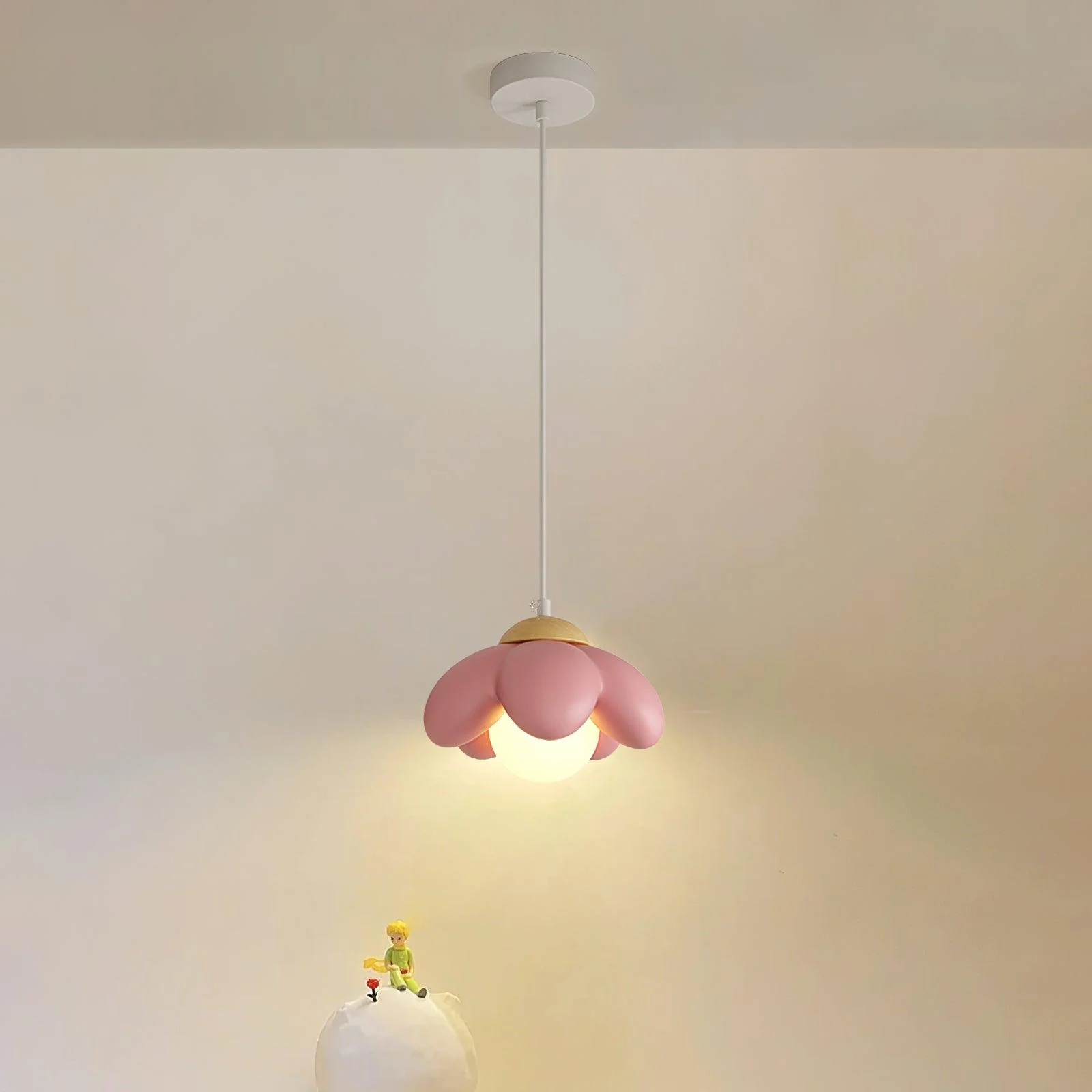 Virelithce Resin Cozy Artistic Pendant Lamp - Image 15