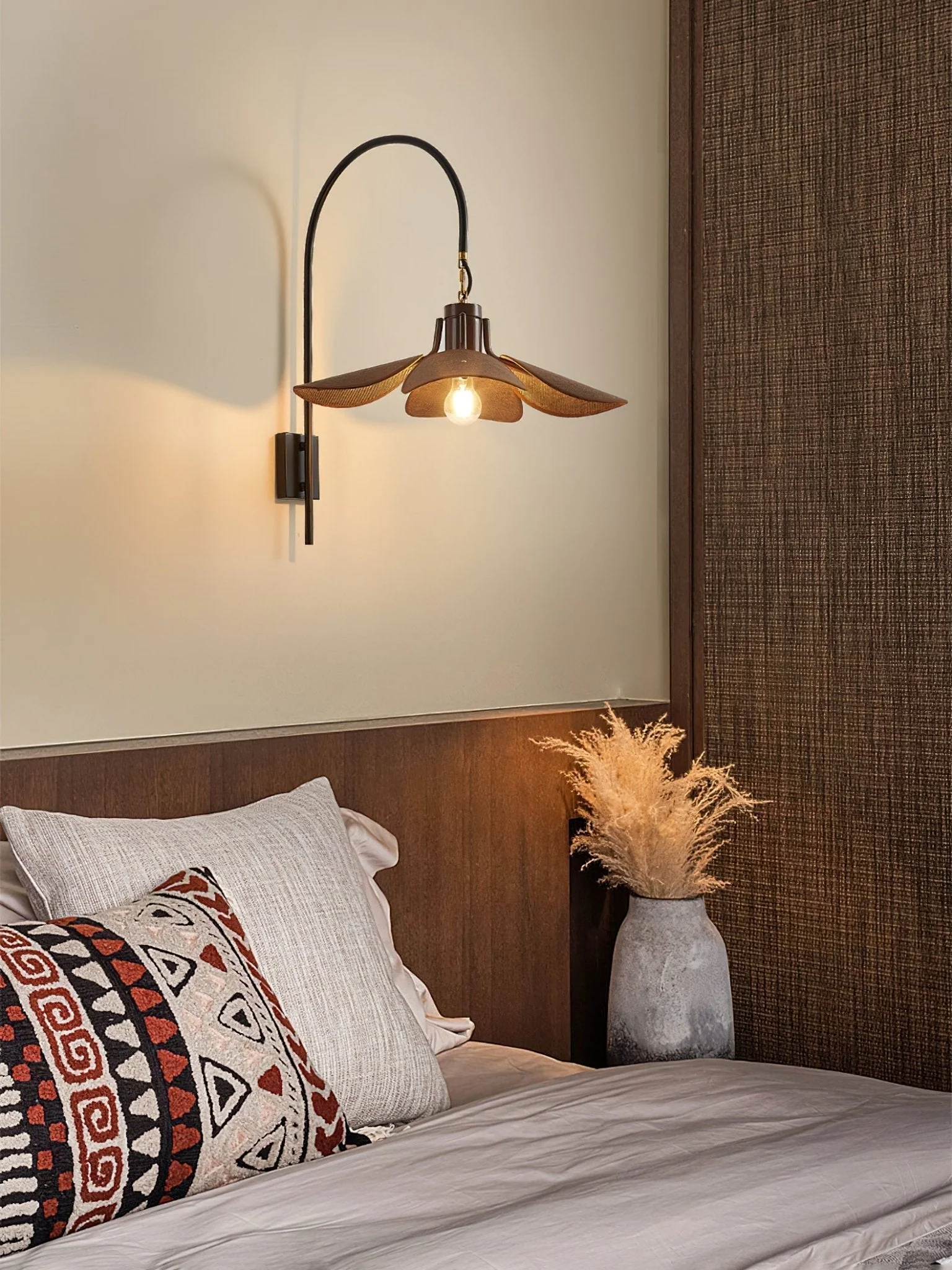 Visilis Premium Nordic Art Bloom Wall Lamp - Image 6