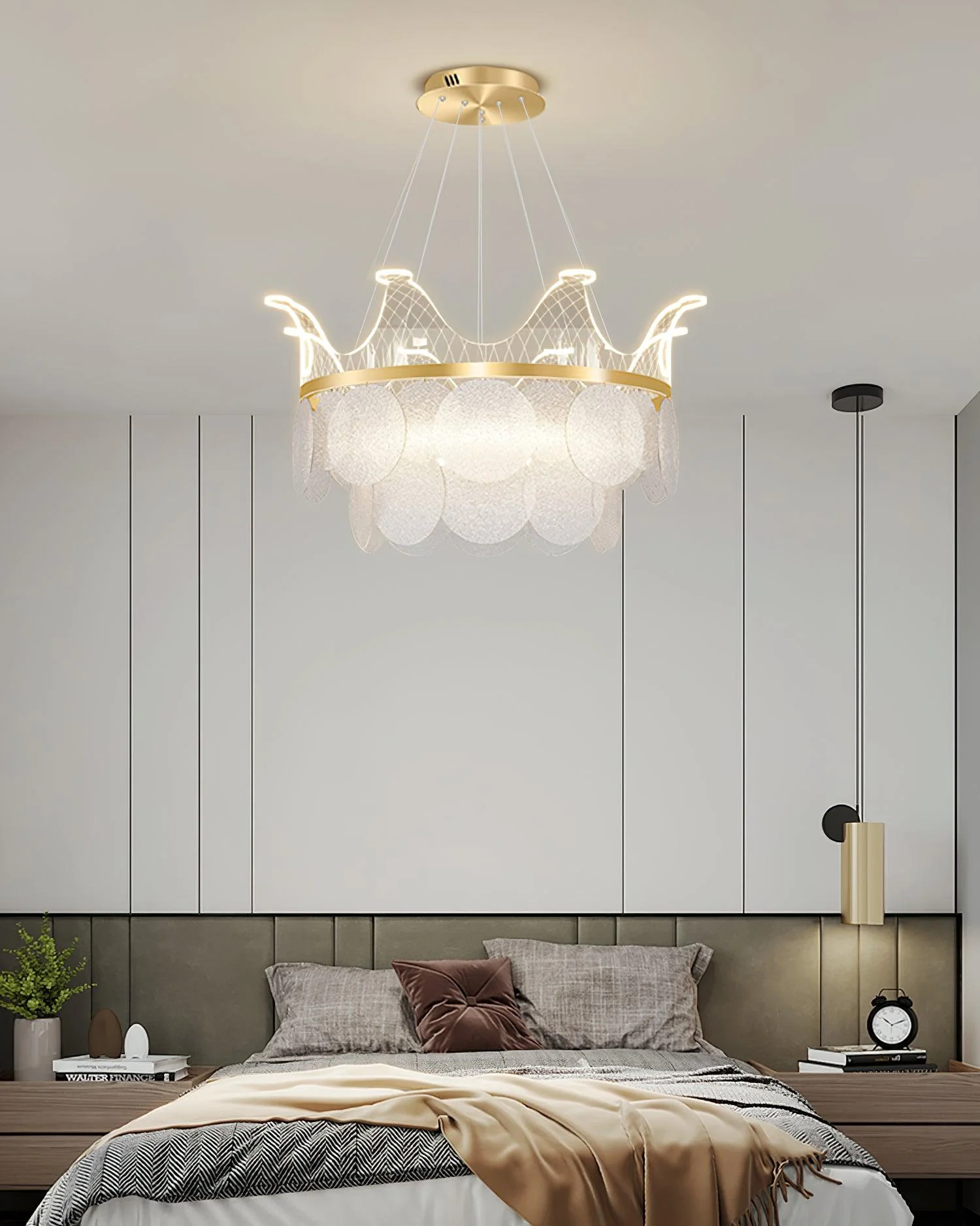 Vivian Luxury Chandelier - Image 13