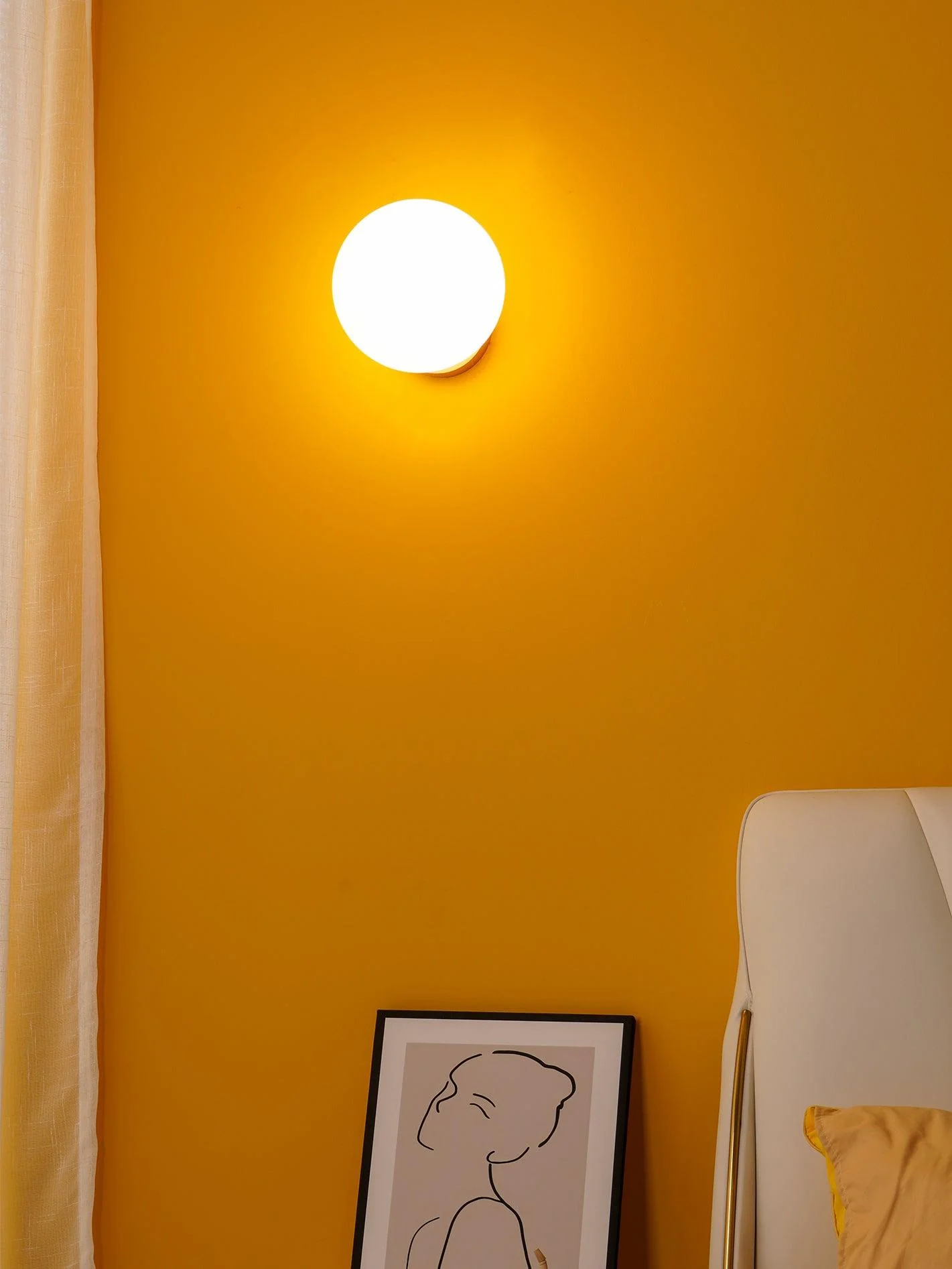 Vivinia Modern Minimalist Wall Lamp - Image 13