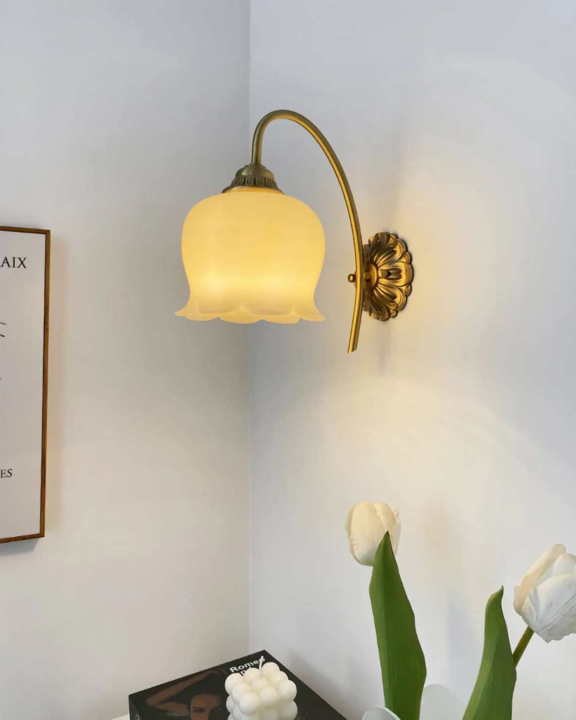 Vivinir Art Flower Brass Resin Wall Lamp - Image 13