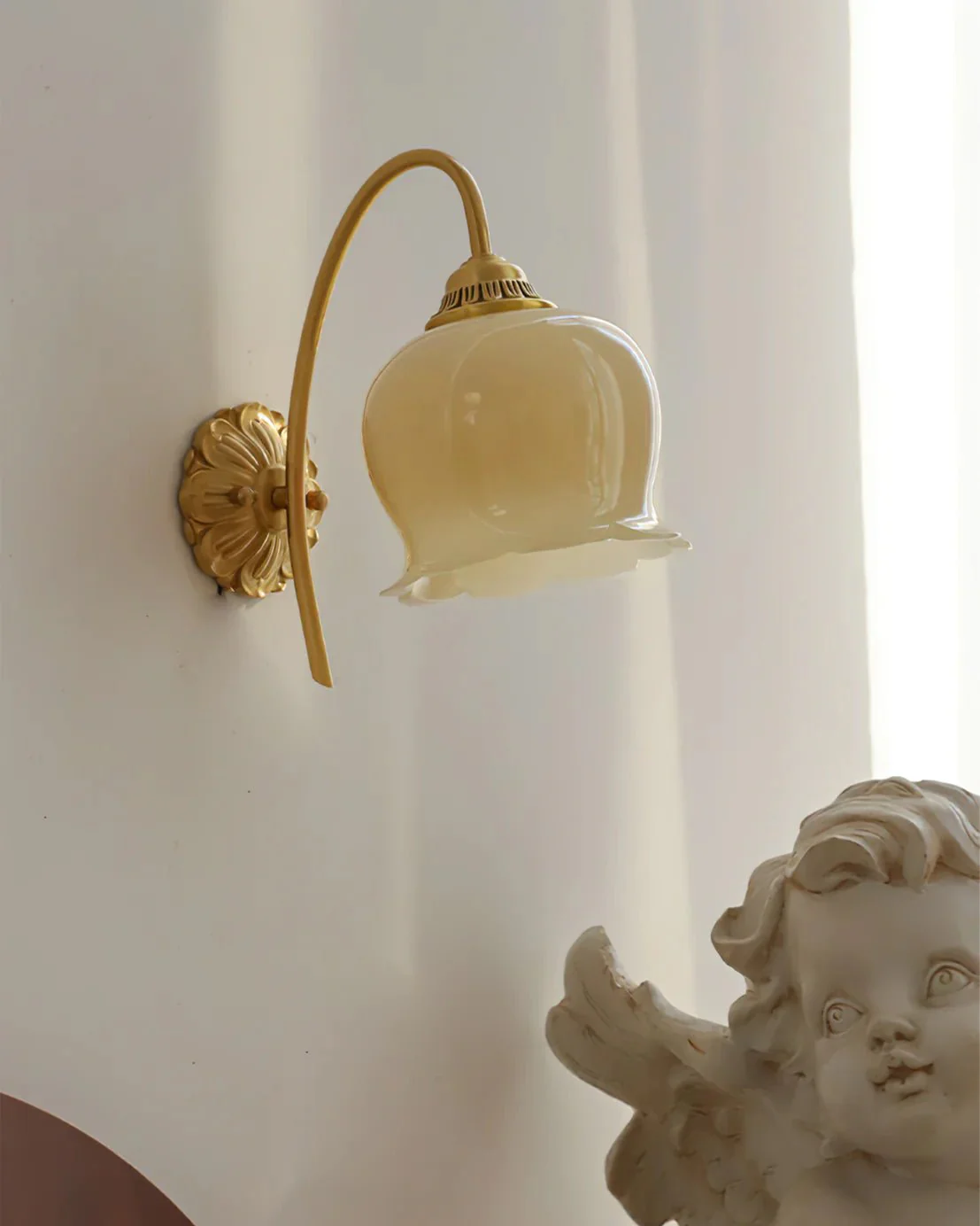 Vivinir Art Flower Brass Resin Wall Lamp - Image 15