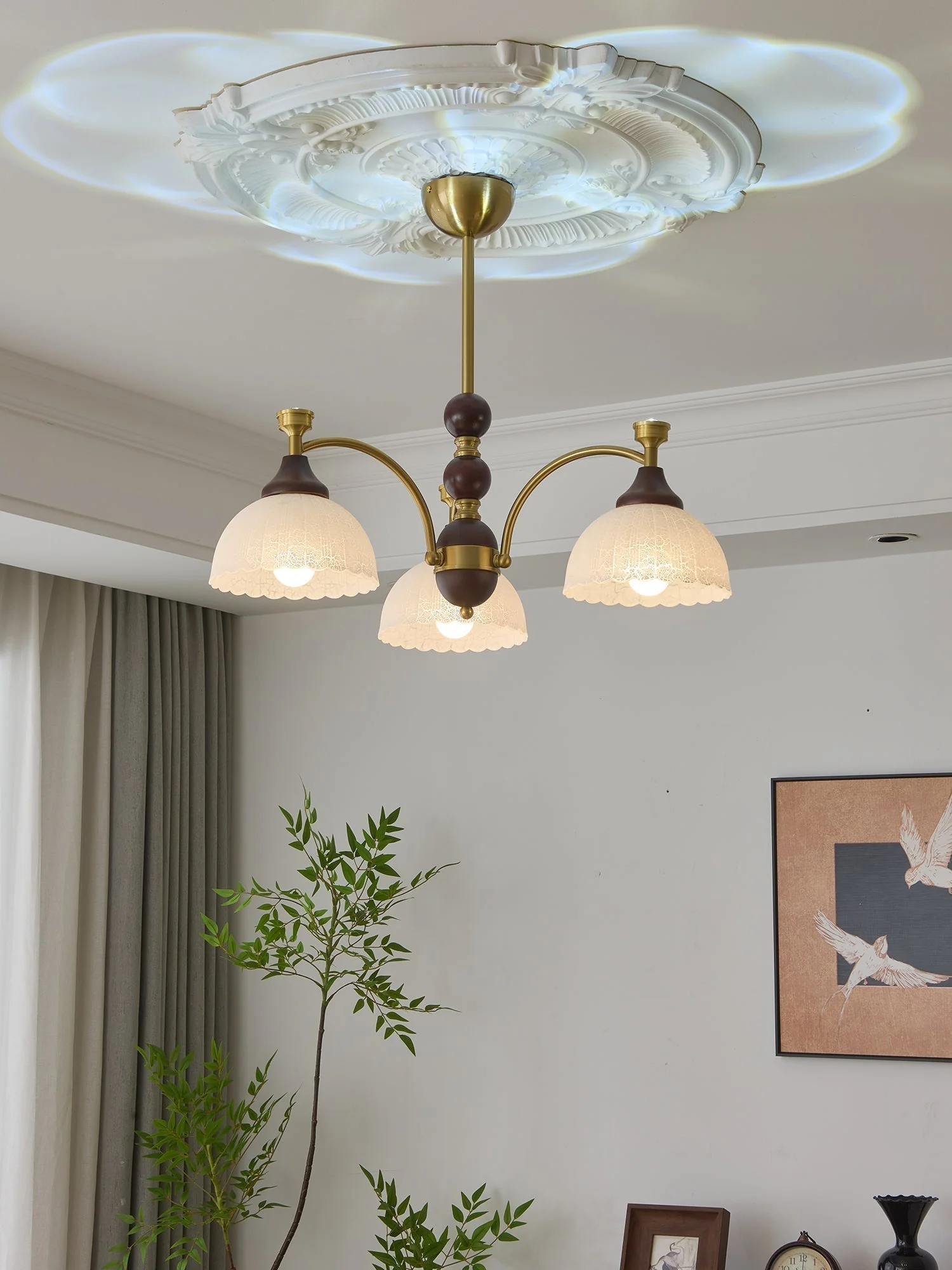 Vosolir Traditional Elegance Wood Chandelier - Image 29