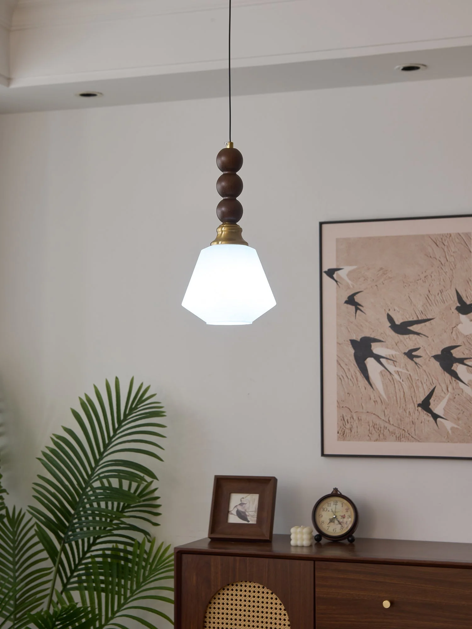 Vothaila Traditional Elegance Vintage Glass Wood Pendant Light - Image 24