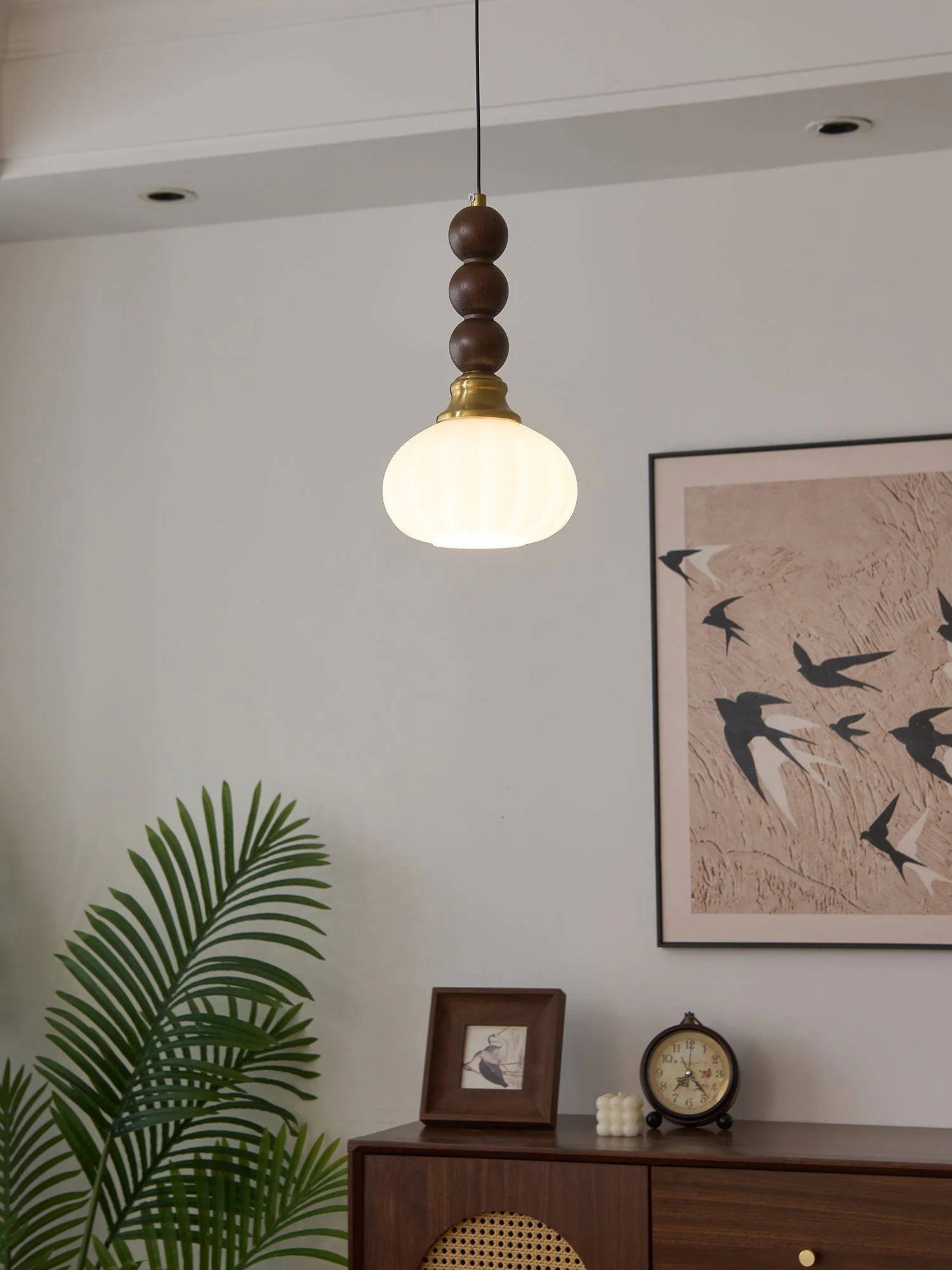 Vothaila Traditional Elegance Vintage Glass Wood Pendant Light - Image 29