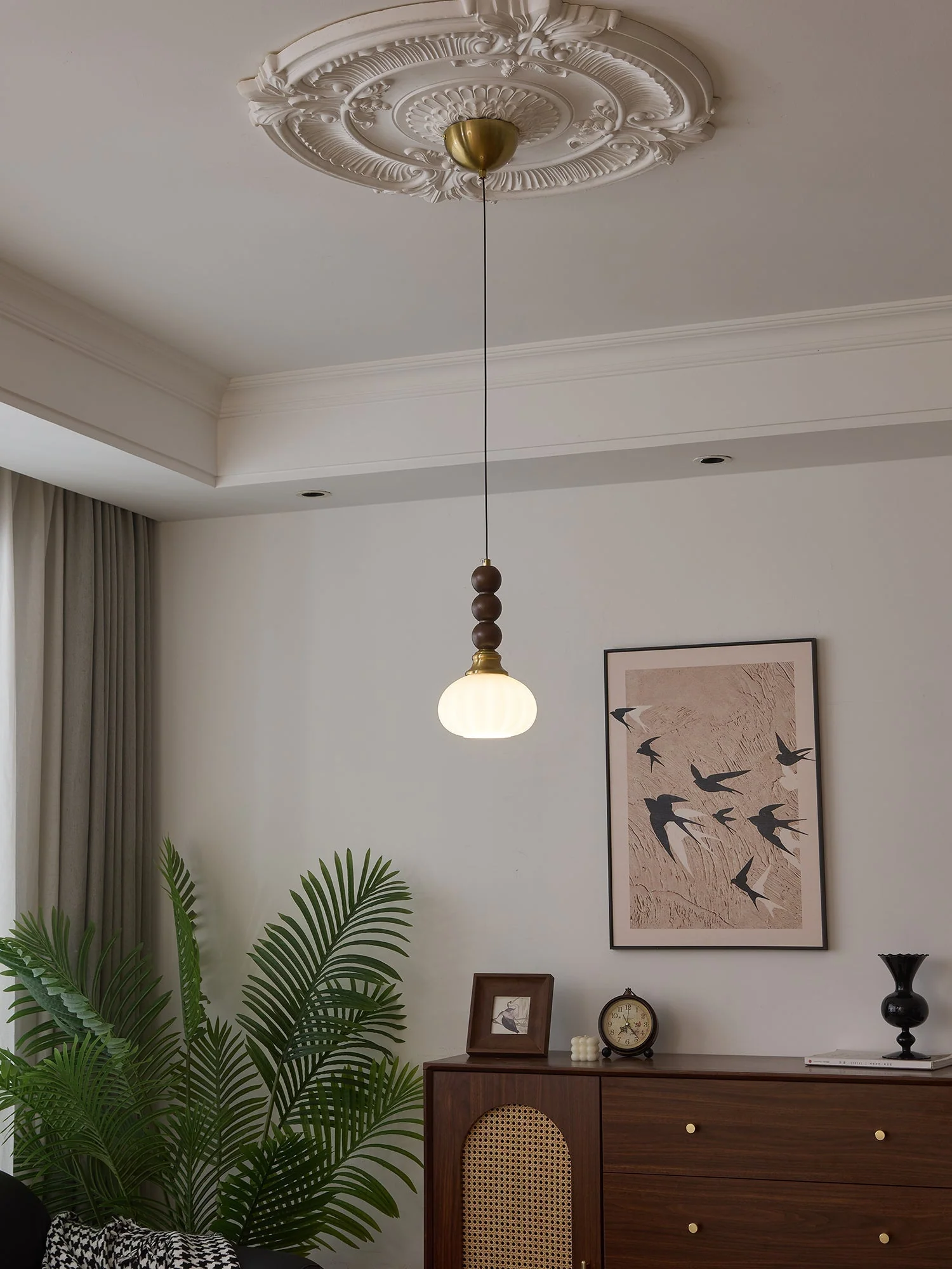 Vothaila Traditional Elegance Vintage Glass Wood Pendant Light - Image 31