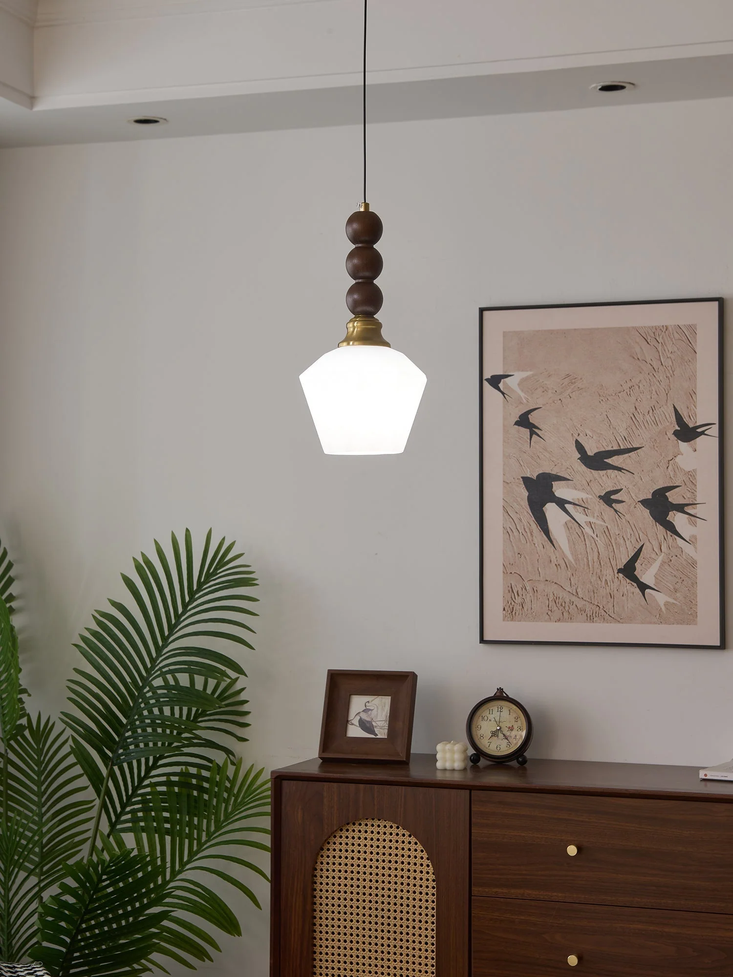 Vothaila Traditional Elegance Vintage Glass Wood Pendant Light - Image 38