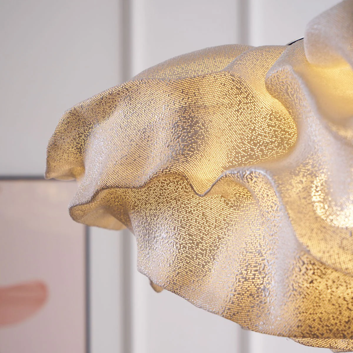 Wavern Steel Artistic Pendant Light - Image 8