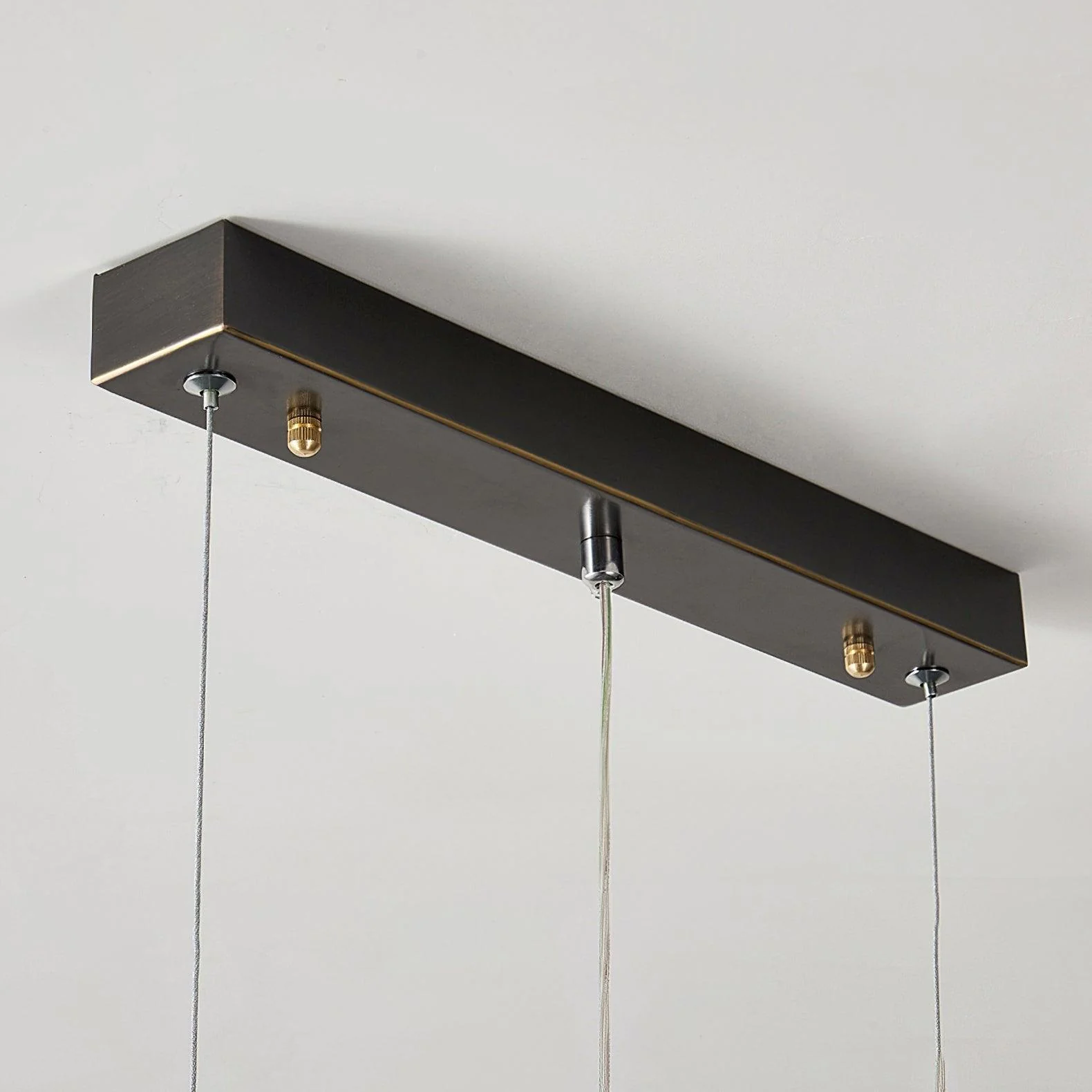 Welsey Linear Modern Pendant Light - Image 3