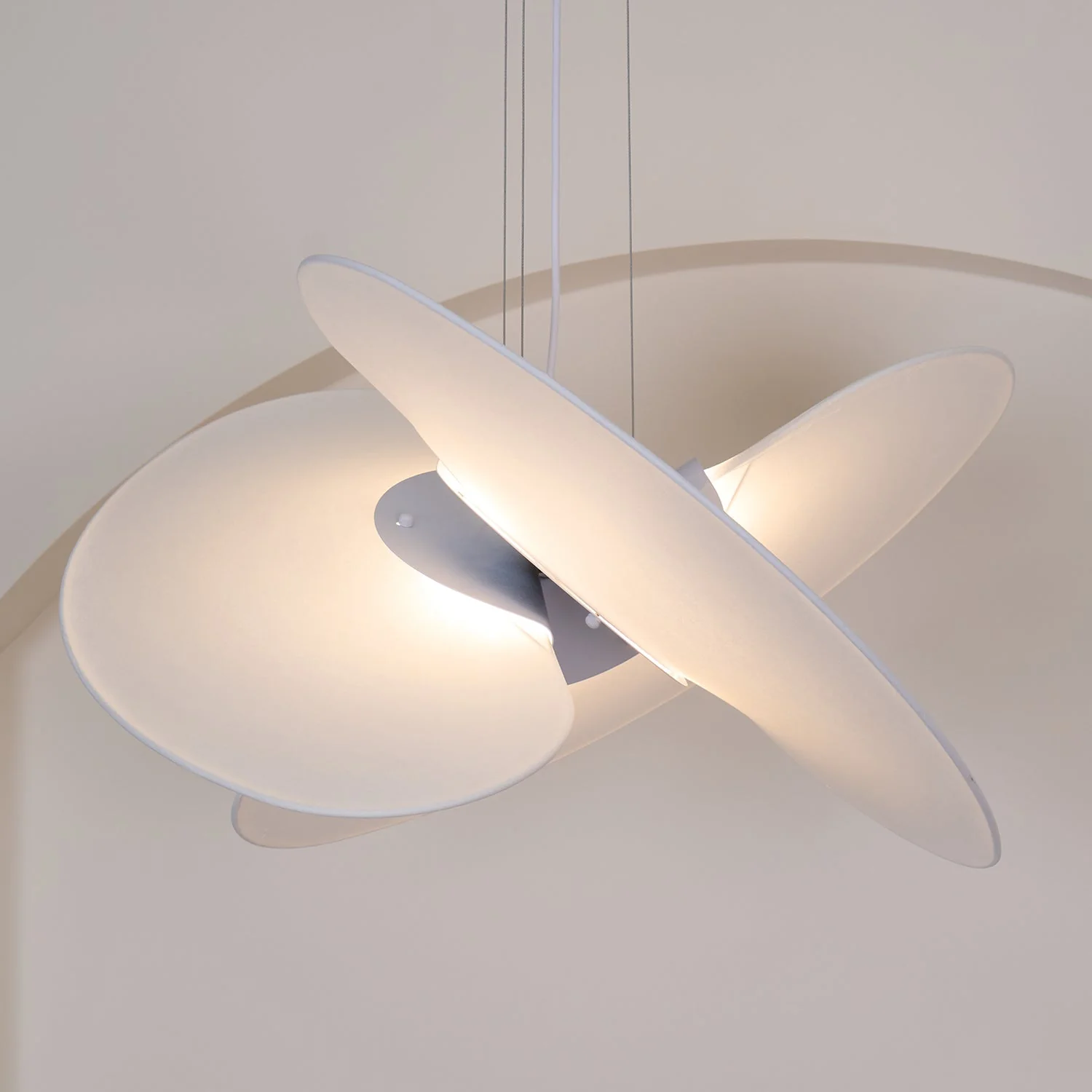 Whirl Modern Fabric Pendant Lamp - Image 16