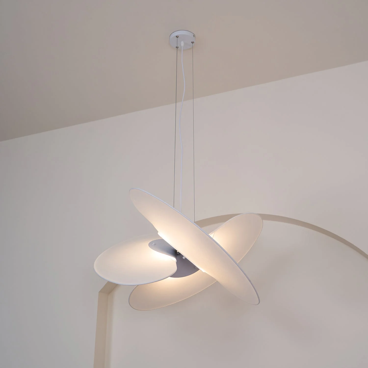 Whirl Modern Fabric Pendant Lamp - Image 40