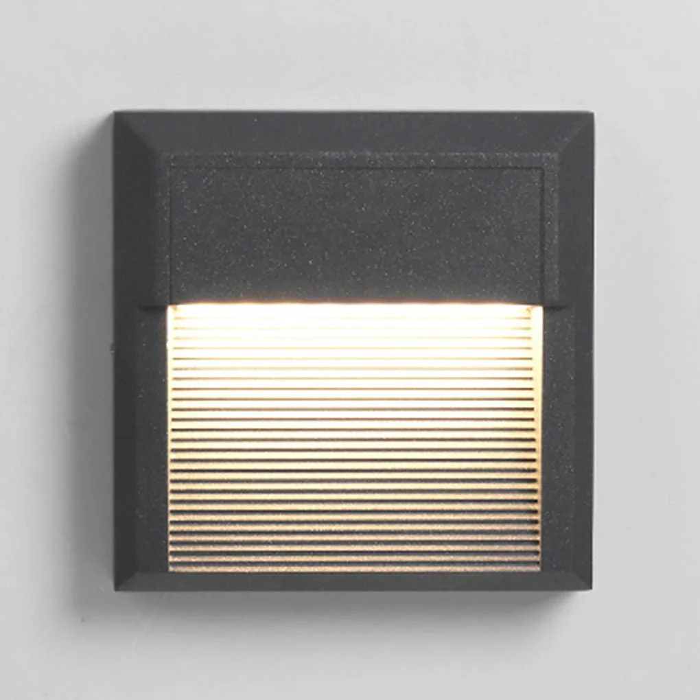 Wyan LED Corner Courtyard Outdoor Step Lights - Image 2