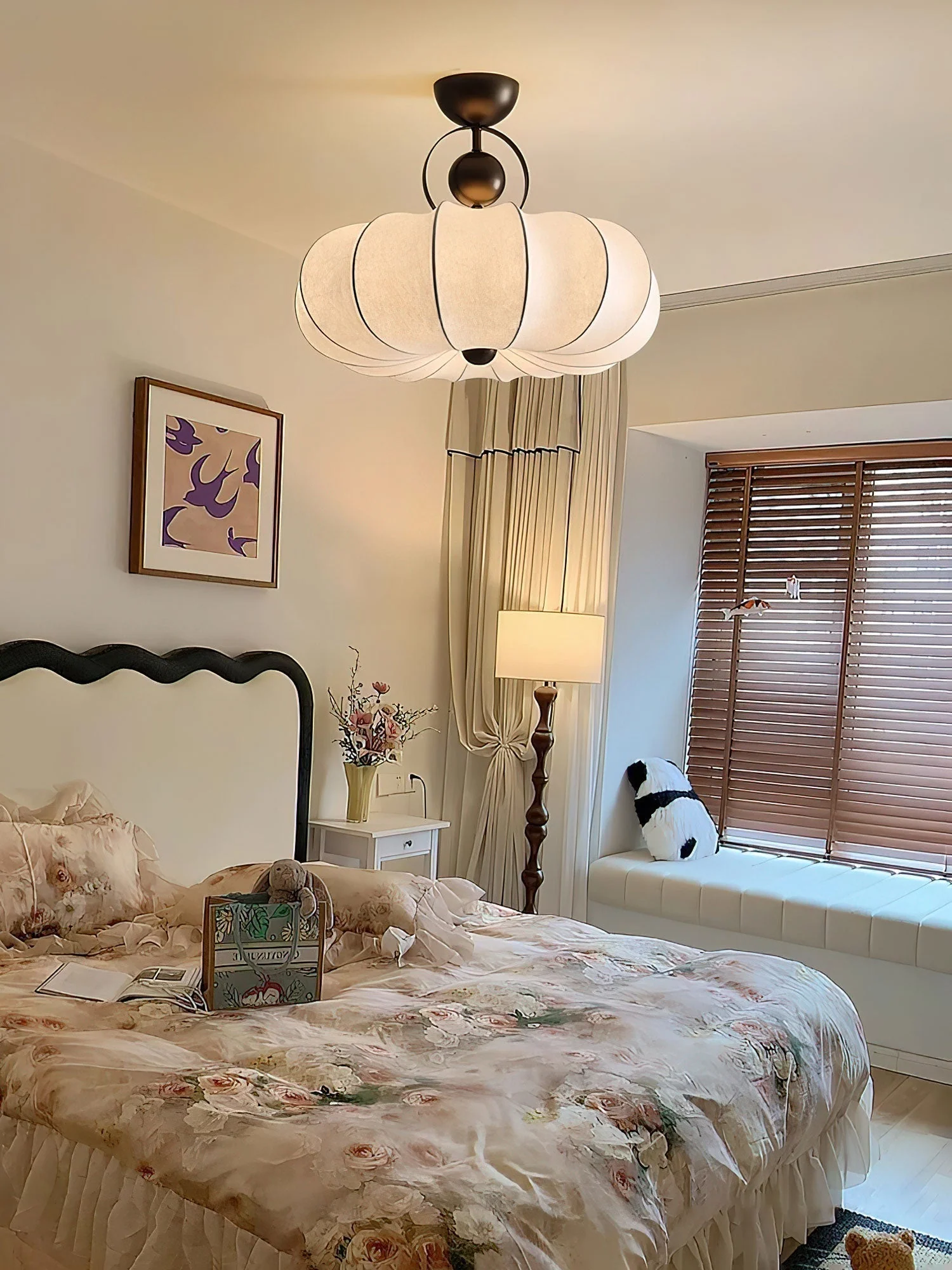 Yunshui Petal Fabric Bronze Pendant Light - Image 9