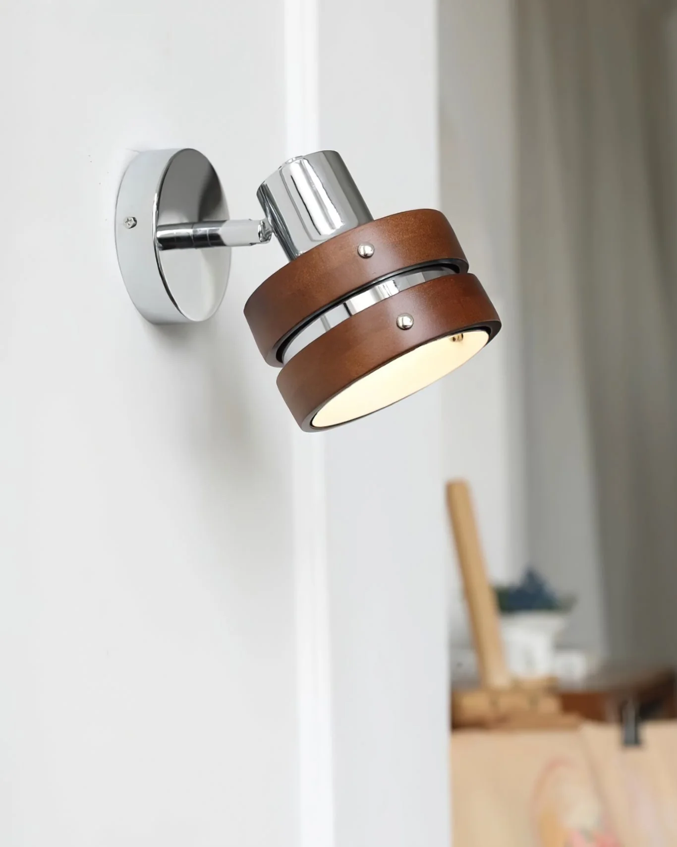 Zanorir Premium Nordic Art Walnut Wall Lamp - Image 25