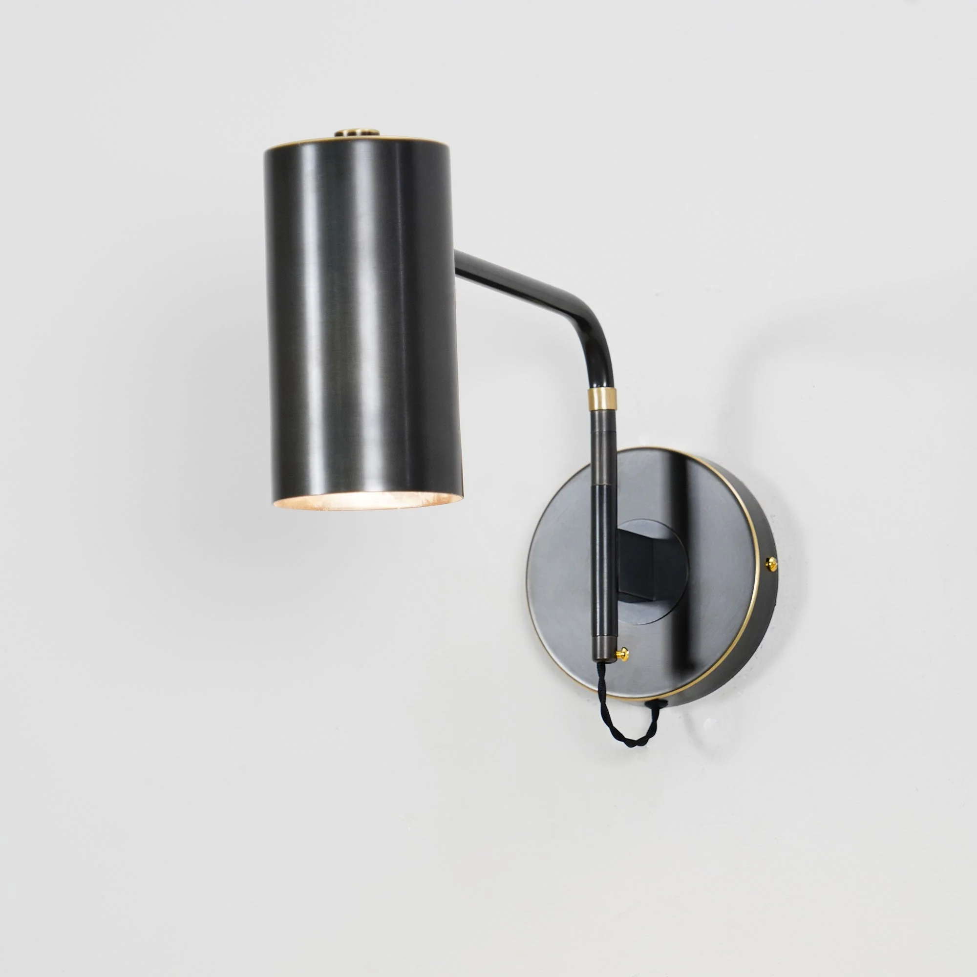 Zarase Steel Industrial Wall Lamp - Image 11