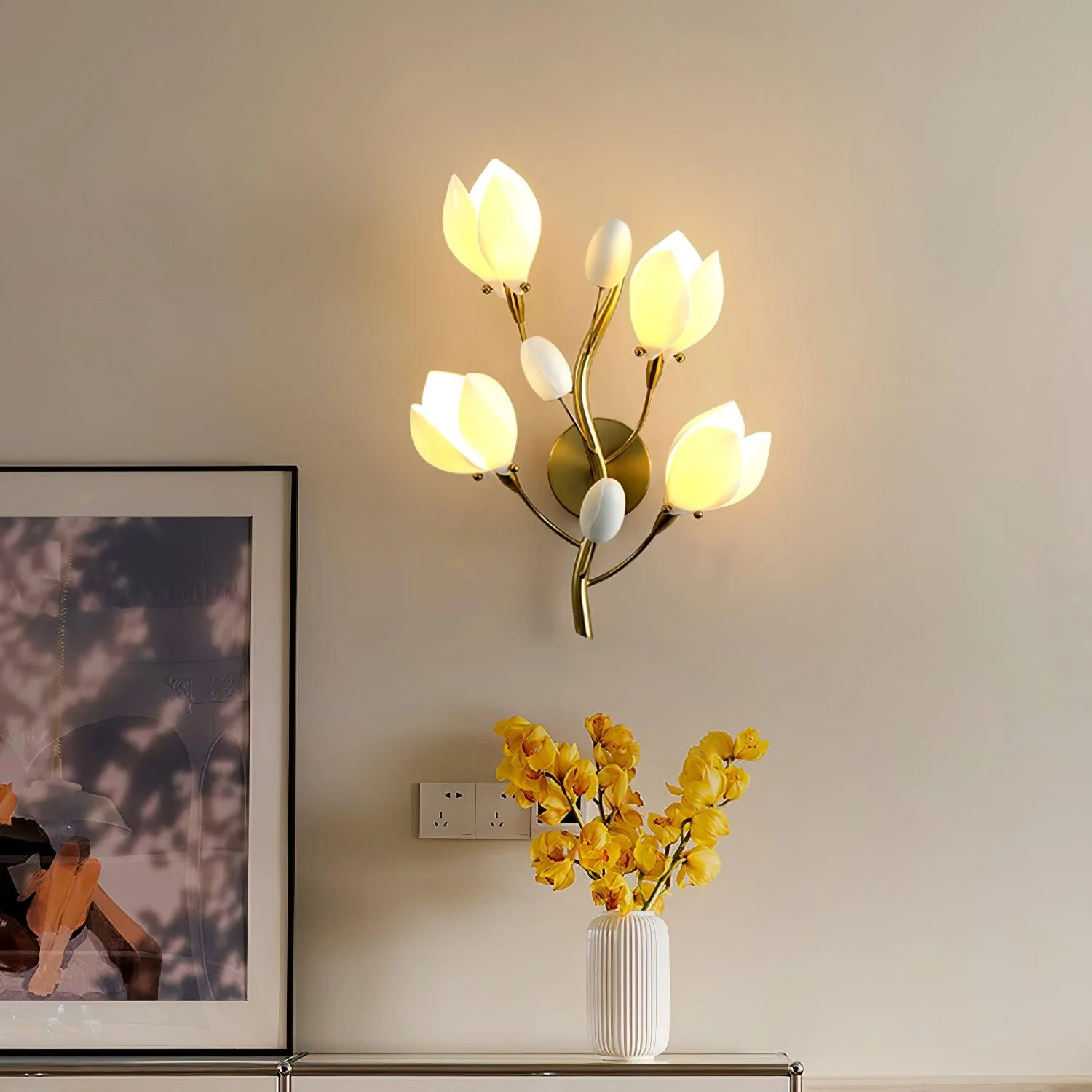 Zasila Magnolia Elegance Ceramic Wall Lamp - Image 2