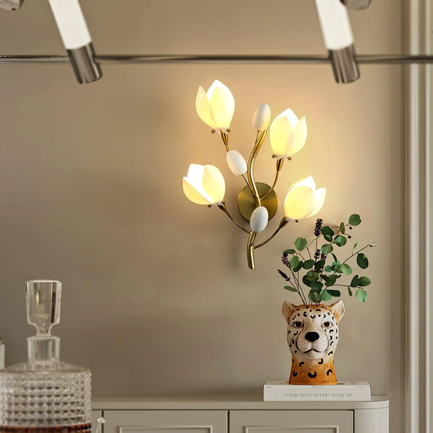 Zasila Magnolia Elegance Ceramic Wall Lamp - Image 3
