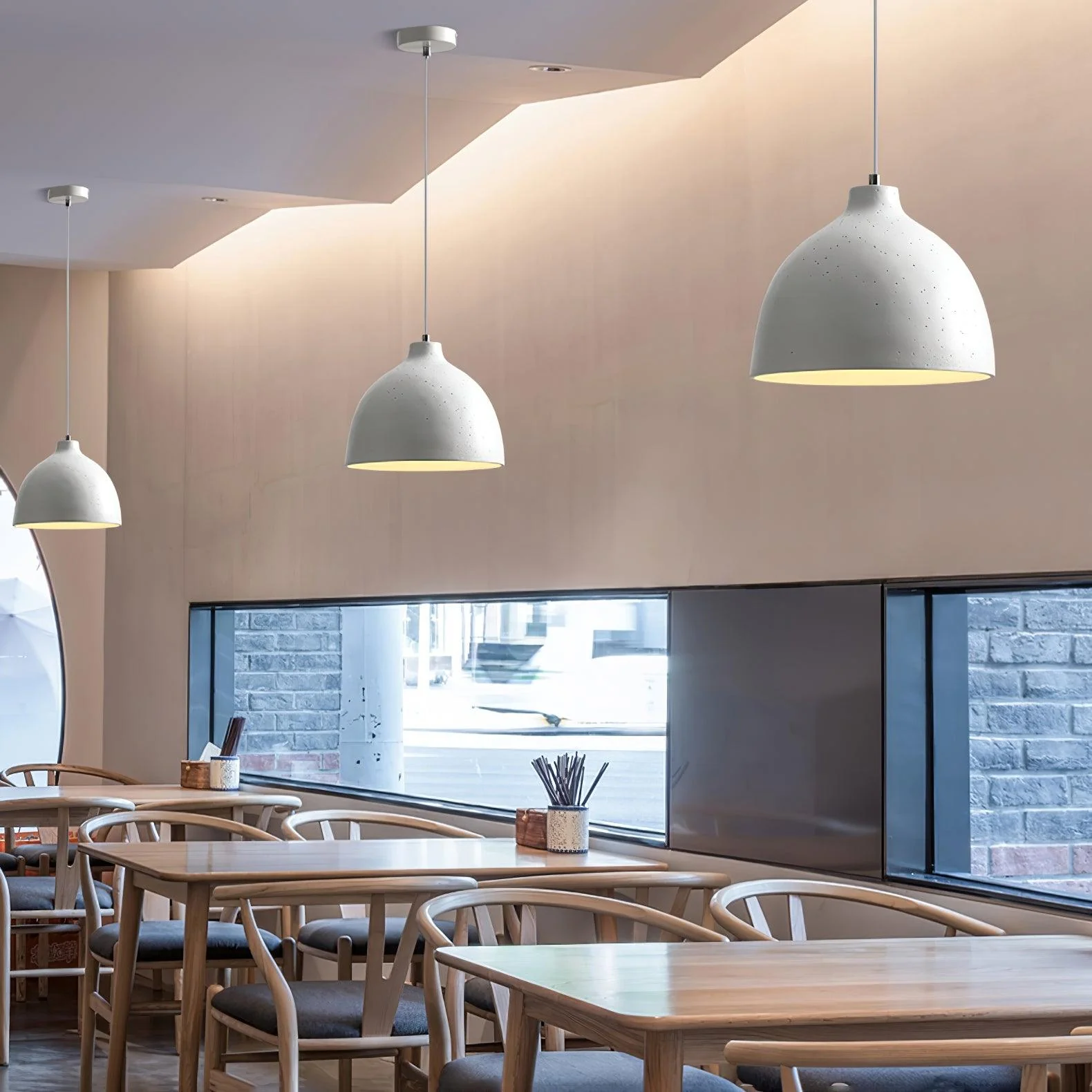 Zelora Resin Classic Pendant Lamp - Image 10