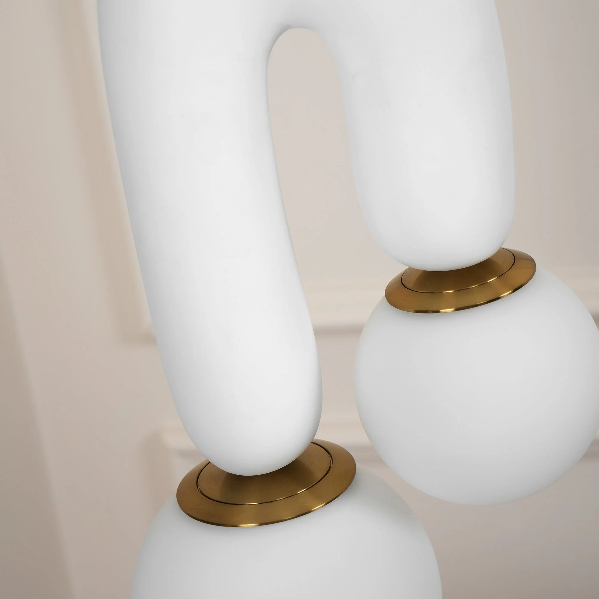 Zenithra Resin Scandinavian Pendant Light - Image 13