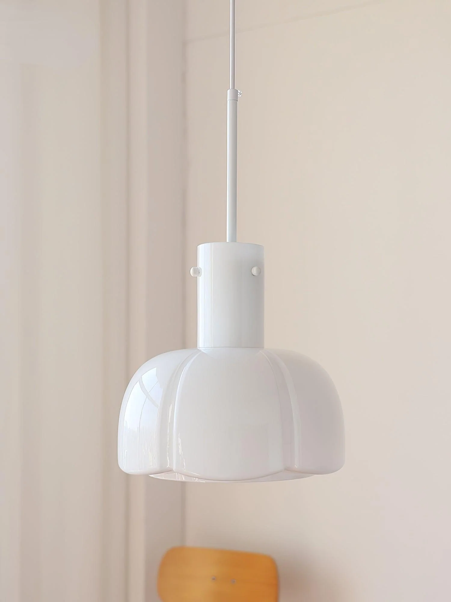 Zentara Glass Contemporary Pendant Light - Image 12