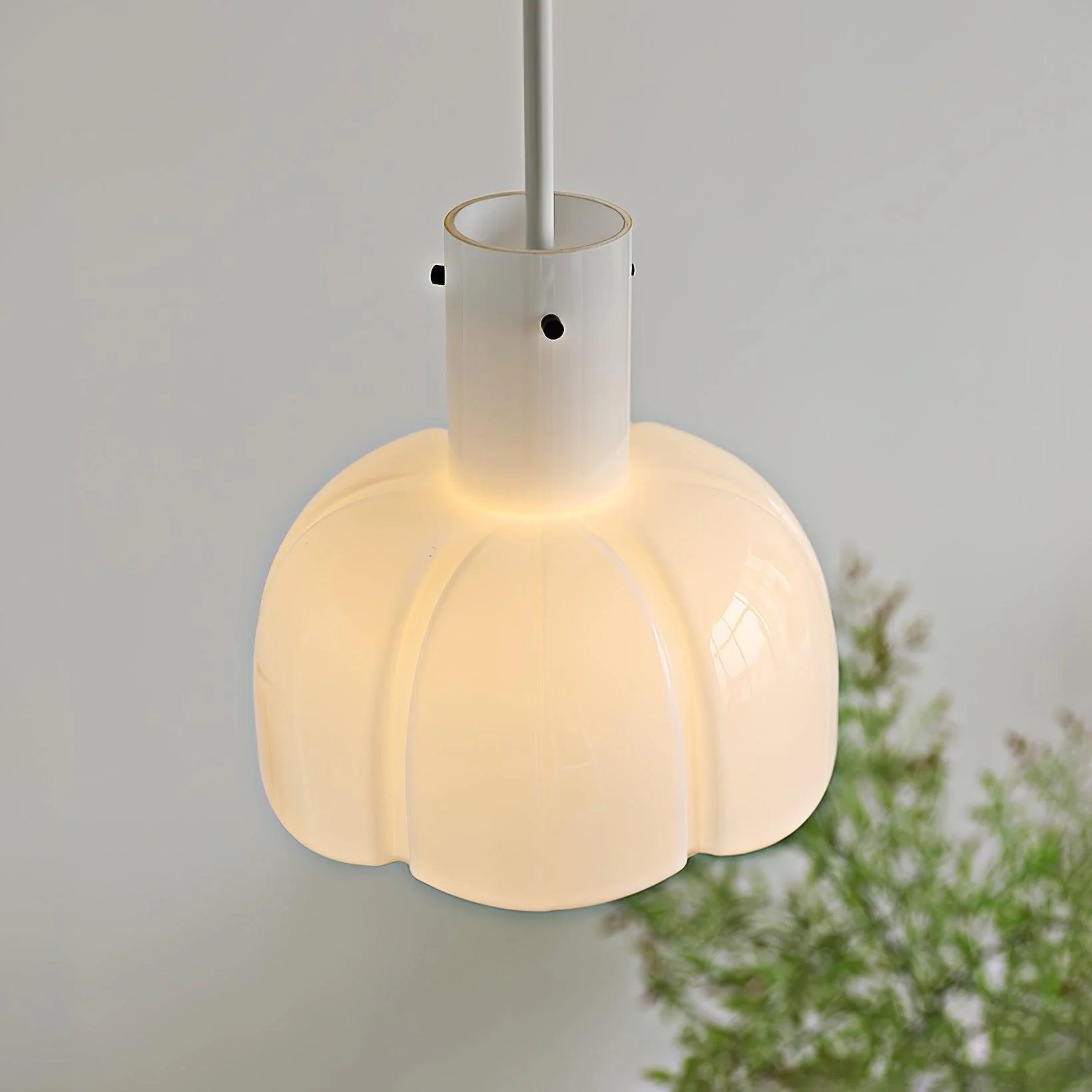 Zentara Glass Contemporary Pendant Light - Image 2