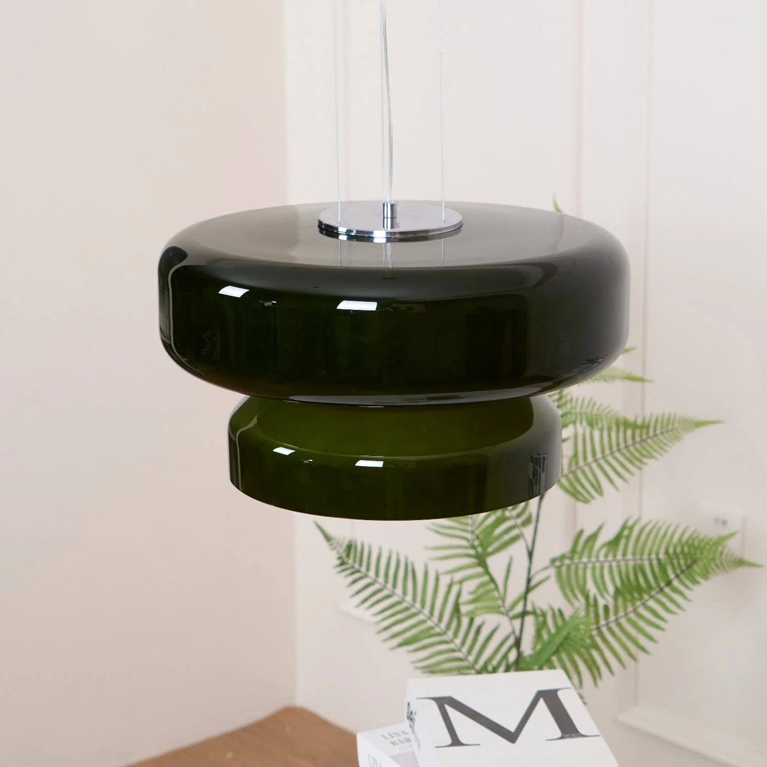 Zerithce Glass Modern Minimalist Pendant Lamp - Image 10