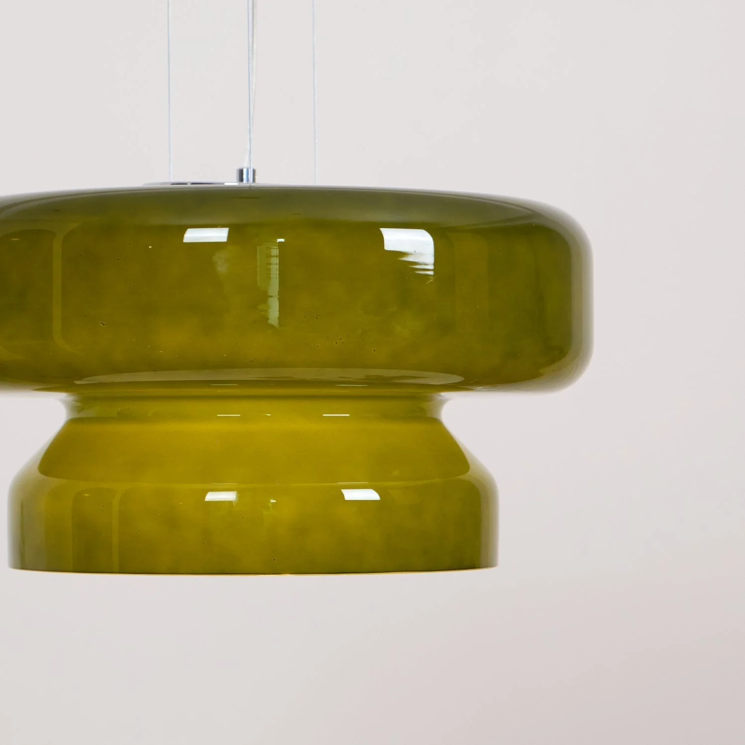 Zerithce Glass Modern Minimalist Pendant Lamp - Image 2