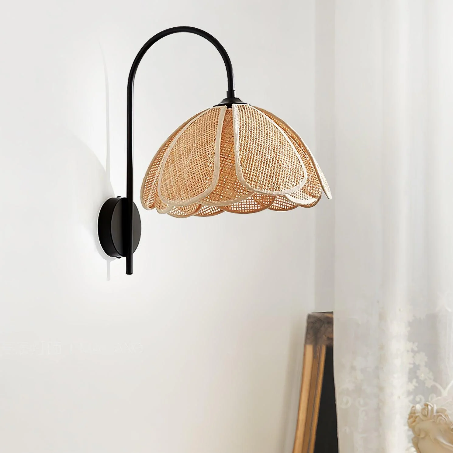 Zevelia Elegance Natural Petal Rattan Wall Lamp - Image 15