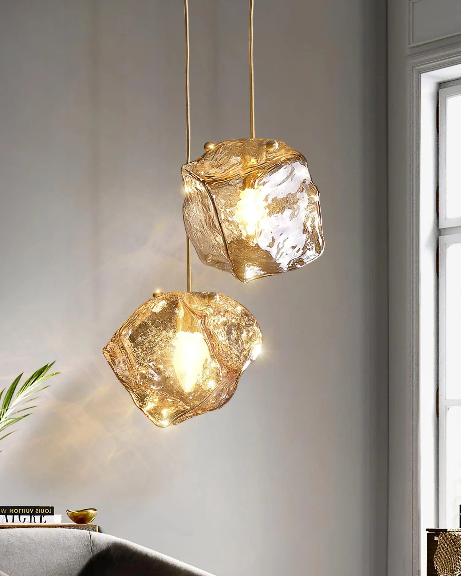 Zionis Brass Luxurious Pendant Lamp - Image 16