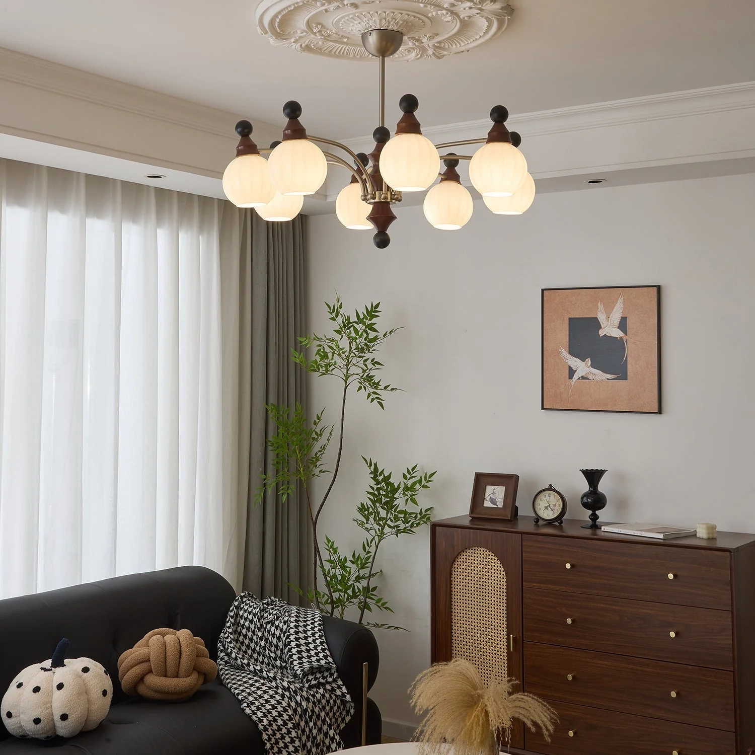 Zosilara Traditional Elegance Wood Chandelier - Image 31