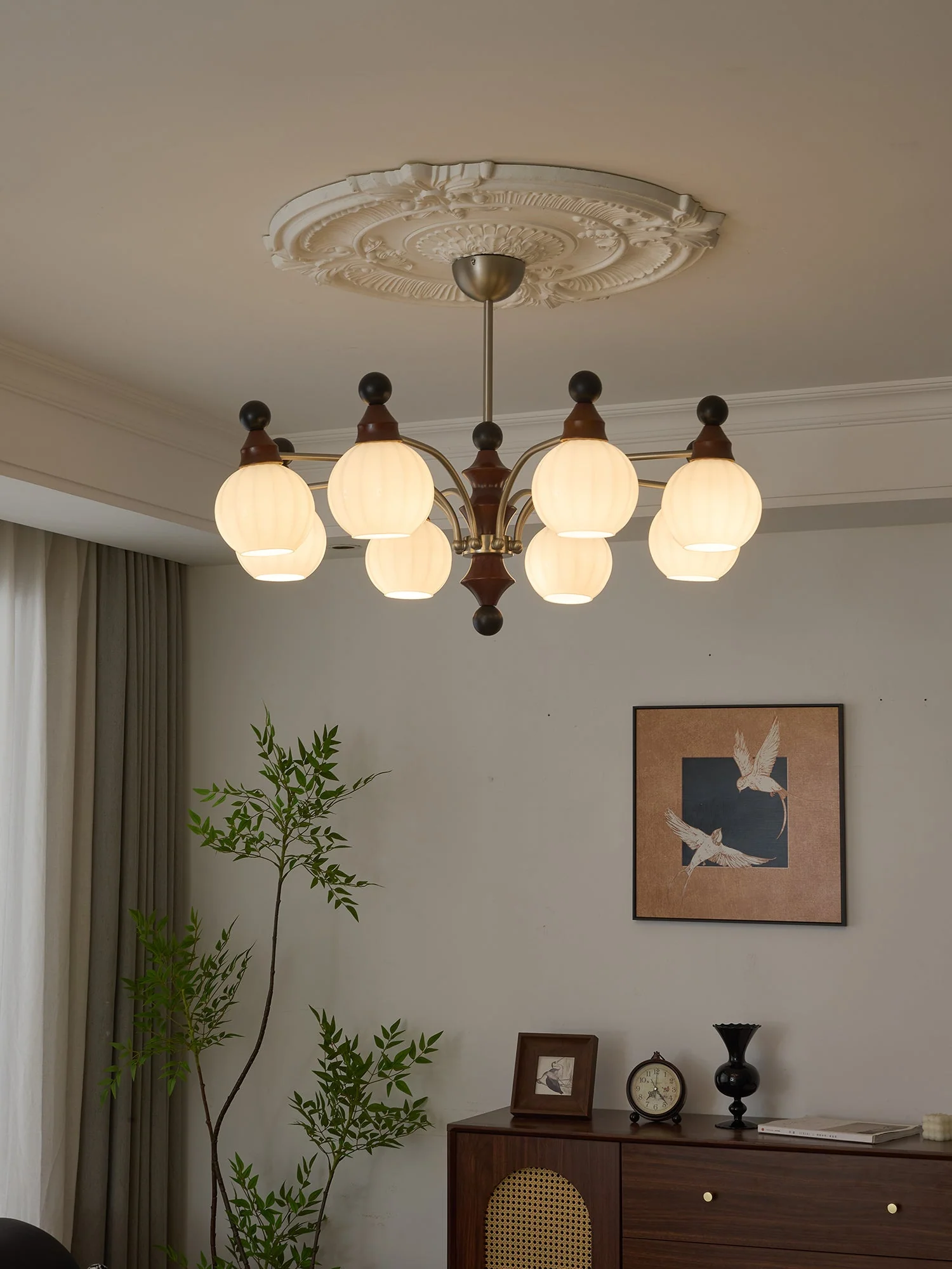 Zosilara Traditional Elegance Wood Chandelier - Image 36