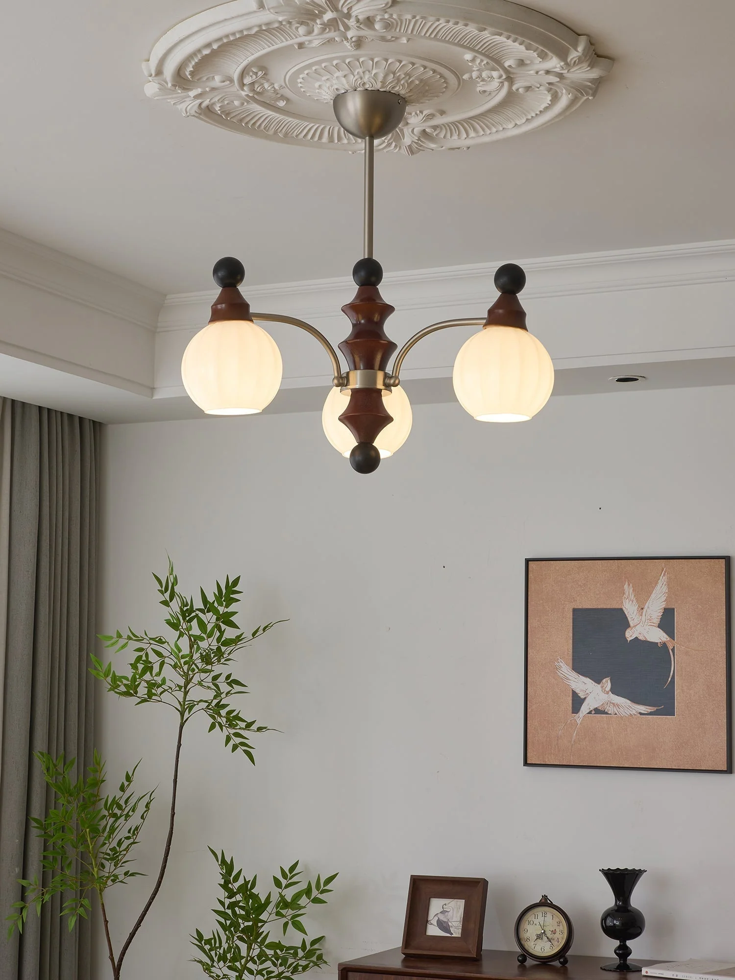 Zosilara Traditional Elegance Wood Chandelier - Image 40