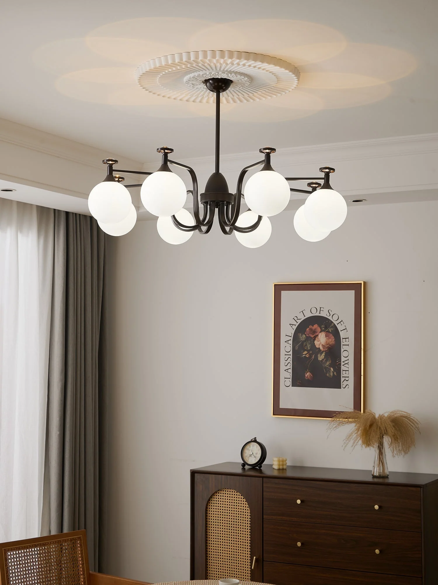 Zotheira Elegance Vintage Glass Chandelier - Image 11