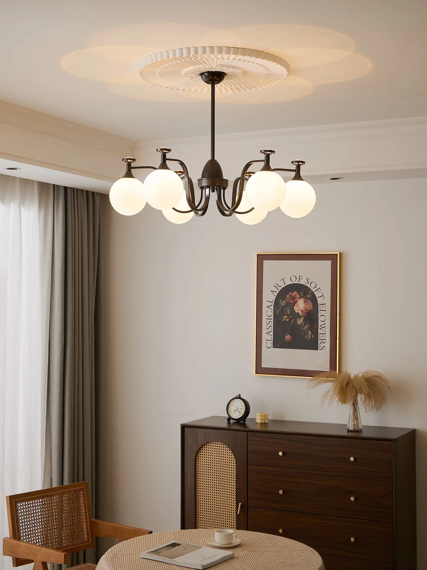 Zotheira Elegance Vintage Glass Chandelier - Image 18