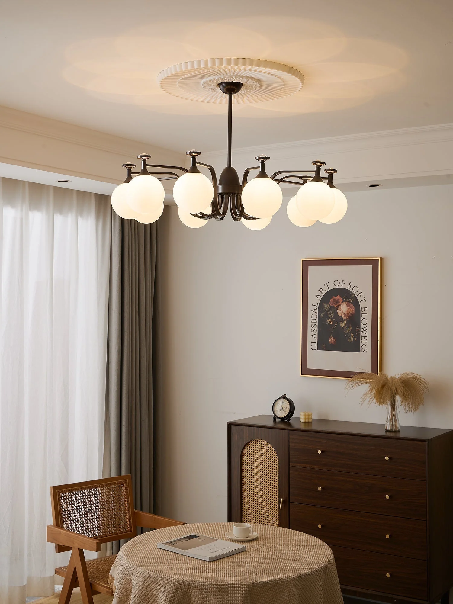 Zotheira Elegance Vintage Glass Chandelier - Image 7